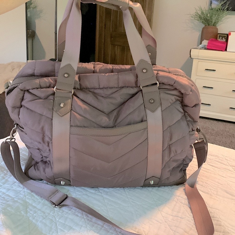 Cynthia Rowley Quilted Overnight Duffle Bag dusty mauve pink purple tech bag